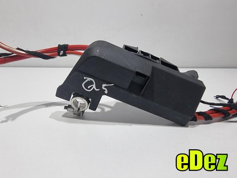 Senzor borna minus Audi Q5 (2008-2012) [8R] 2.0 tdi 177 cp CGLB 8R0971225A