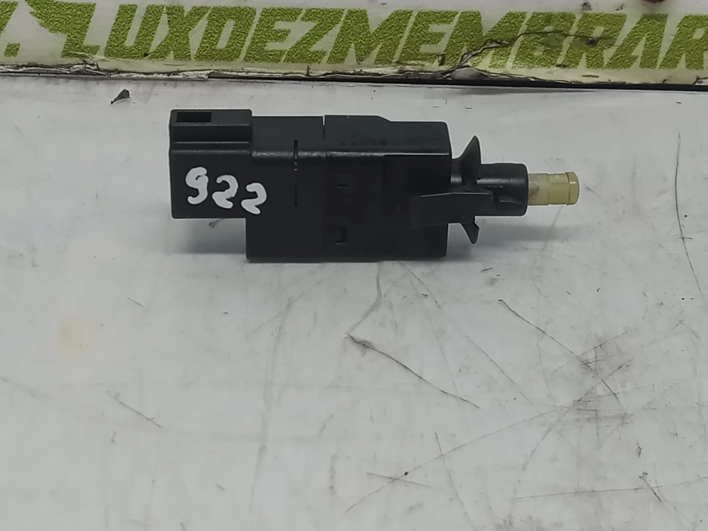 Senzor comutator pedala frana 0015452009 Mercedes-Benz B-Class W245 [2005 - 2008] 2.0 benzina om266.960
