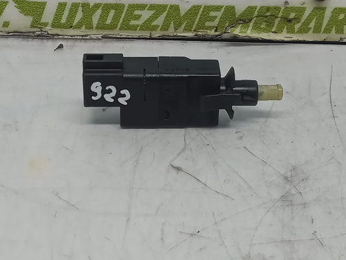 Senzor comutator pedala frana 0015452009 Mercedes-Benz B-Class W245 [2005 - 2008] 2.0 benzina om266....