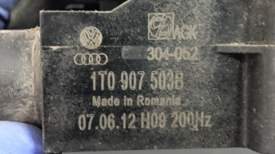 Senzor de nivel Audi A6 C6 Avant 2.0 TDI Automat 170cp sedan 2010 (1T0907503B)