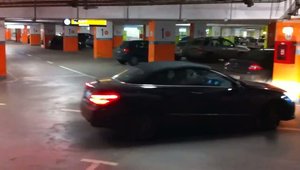 Senzor de parcare romanesc
