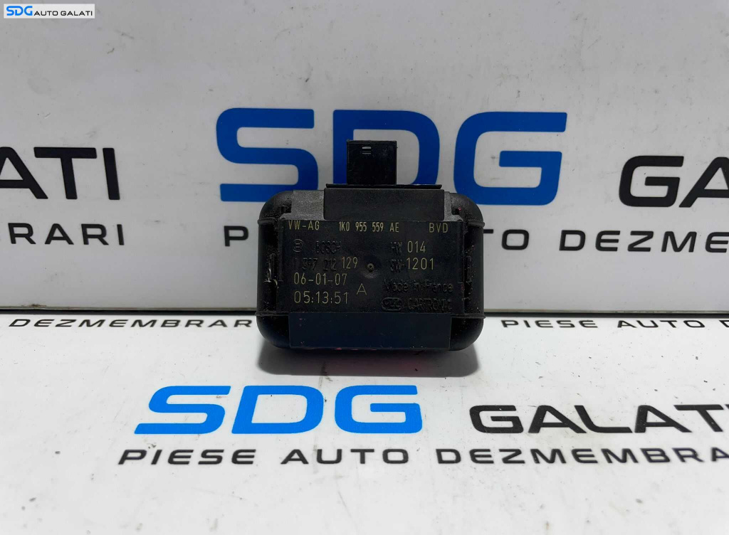 Senzor de Ploaie Lumina Parbriz Geam Sticla Volkswagen Golf 6 2008 - 2013 Cod 1K0955559AE [L3488]