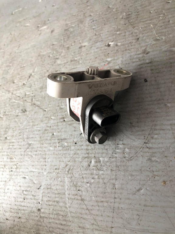 Senzor de pozitie arbore cotit 2.0 d d5204t3 volvo xc60 2010-2014 31303094