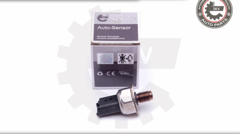 Senzor de presiune a combustibilului ; RENAULT Clio II Clio III Kangoo Logan Megane II Modus Thalia I ; 8200584032