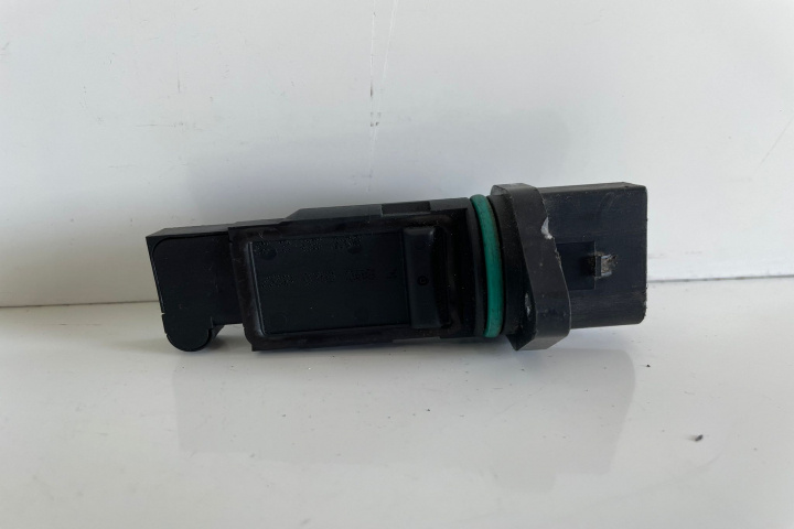 Senzor Debitmetru aer PBT-GF30 Audi A4 B6 [2000 - 2005]