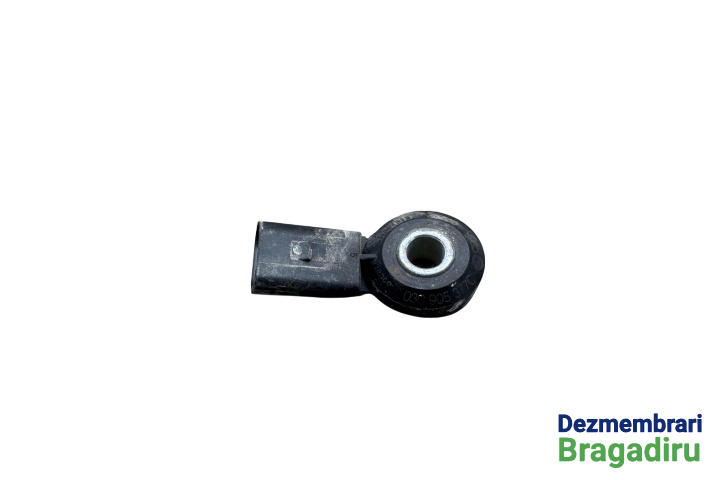 Senzor detonatie Cod: 030905377C 03C906036F Volkswagen VW Golf 6 [2008 - 2015] Hatchback 5-usi 1.4 TSI MT (122 hp) Cod motor: CAX, Cod cutie: MCB
