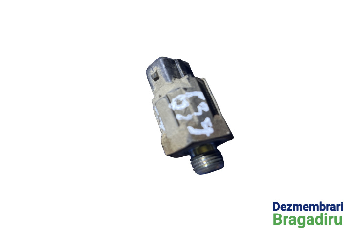 Senzor detonatie Dacia Logan [2004 - 2008] Sedan 1.6 MT (87 hp)