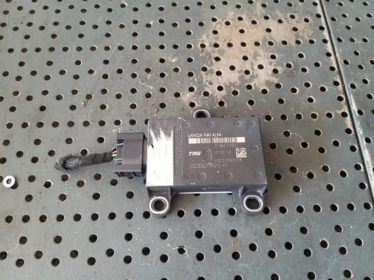 Senzor esp alfa romeo 159 939 51847790 17172102 a2c53392078