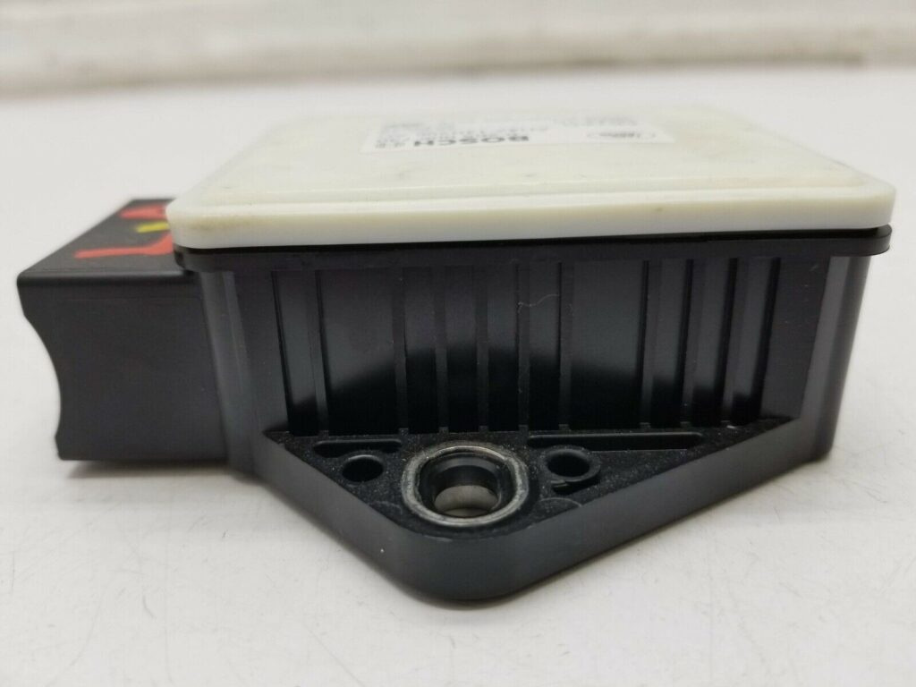 Senzor ESP BOSCH LAND ROVER RANGE ROVER 0 265 005 730 / 0265005730 / AH42 14B296 AC / AH4214B296AC / AKTAD / MM3 10 / MM3100 265 005 730 / 0265005730 / AH42 14B296 AC / AH4214B296AC / AKTAD / MM3 10 / MM310