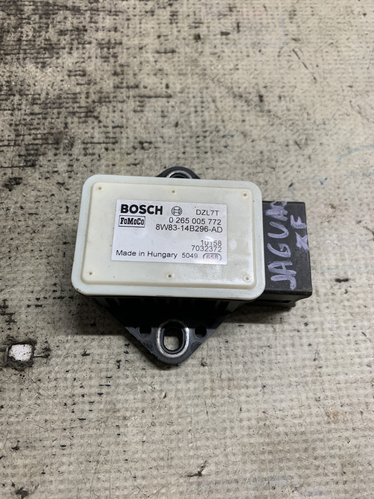 Senzor ESP Jaguar XF - Motorina 2010, 8W8314B296AD