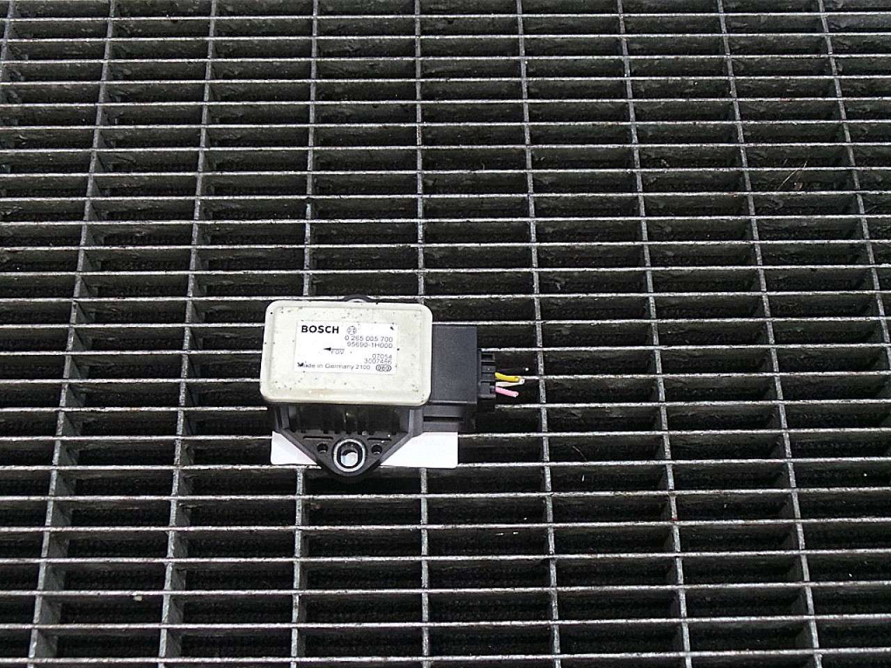 SENZOR ESP KIA CEED - - (2006 2009)