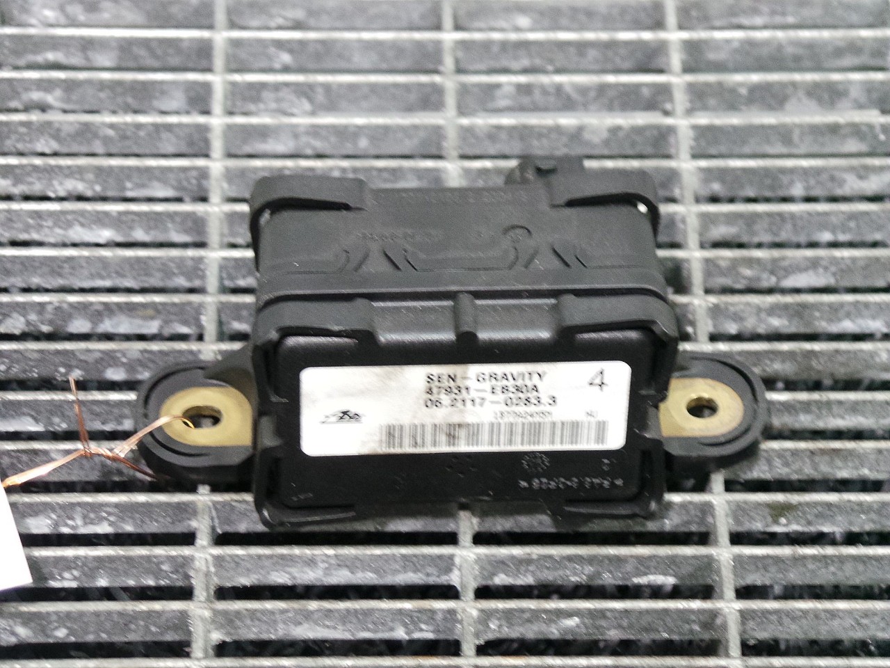 SENZOR ESP NISSAN PATHFINDER - - (2005 2