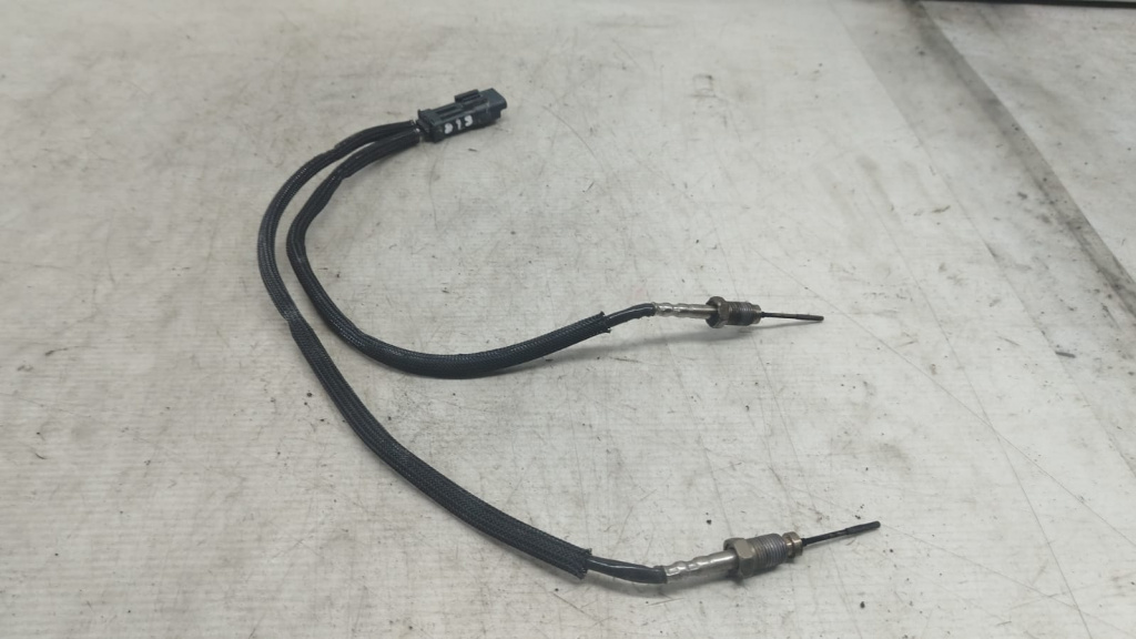 Senzor F133700 Volkswagen VW Golf 4 [1997 - 2006] 1.9 TDI ALH