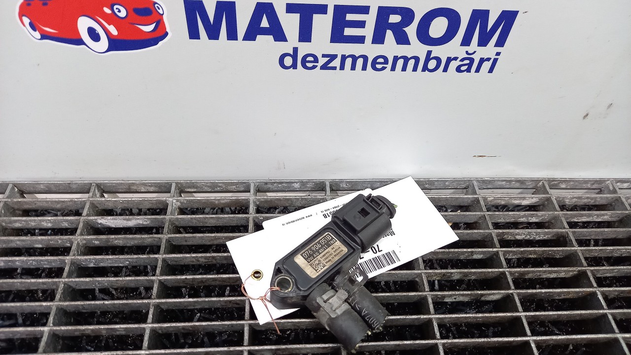 SENZOR FILTRU PARTICULE SKODA OCTAVIA 1.6 TDI - (2009 2012)