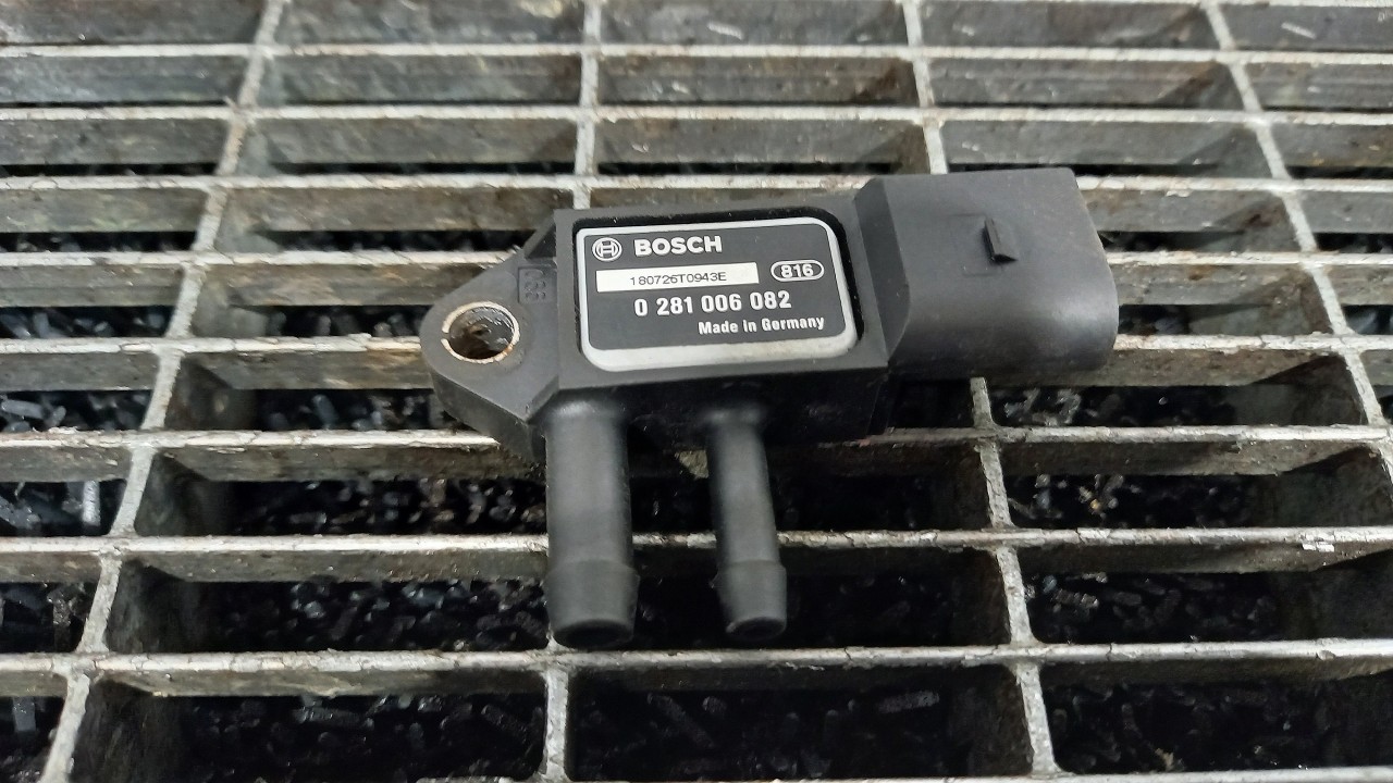 SENZOR FILTRU PARTICULE VW GOLF VI 1.6 TDI - (2008 2012)