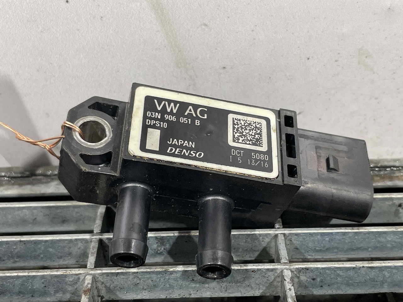 SENZOR FILTRU PARTICULE VW PASSAT PASSAT 1.6 TDI - (2014 2019)