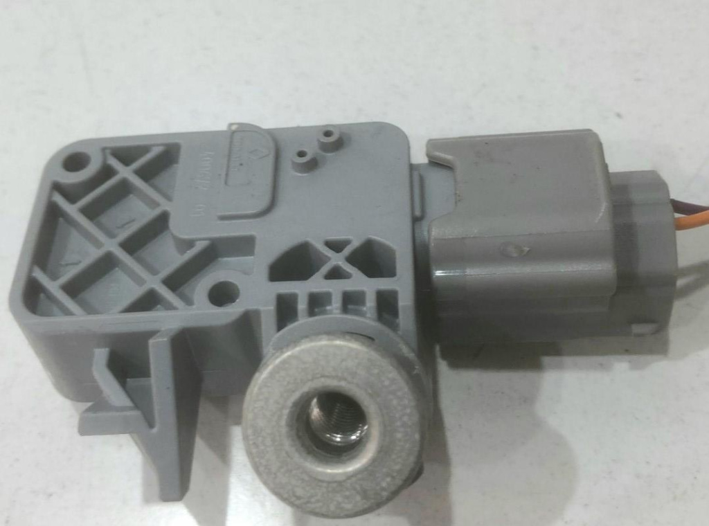 Senzor impact 0.9 tceH4B (400) 988339499r Renault Clio 4 [2012 - 2020]