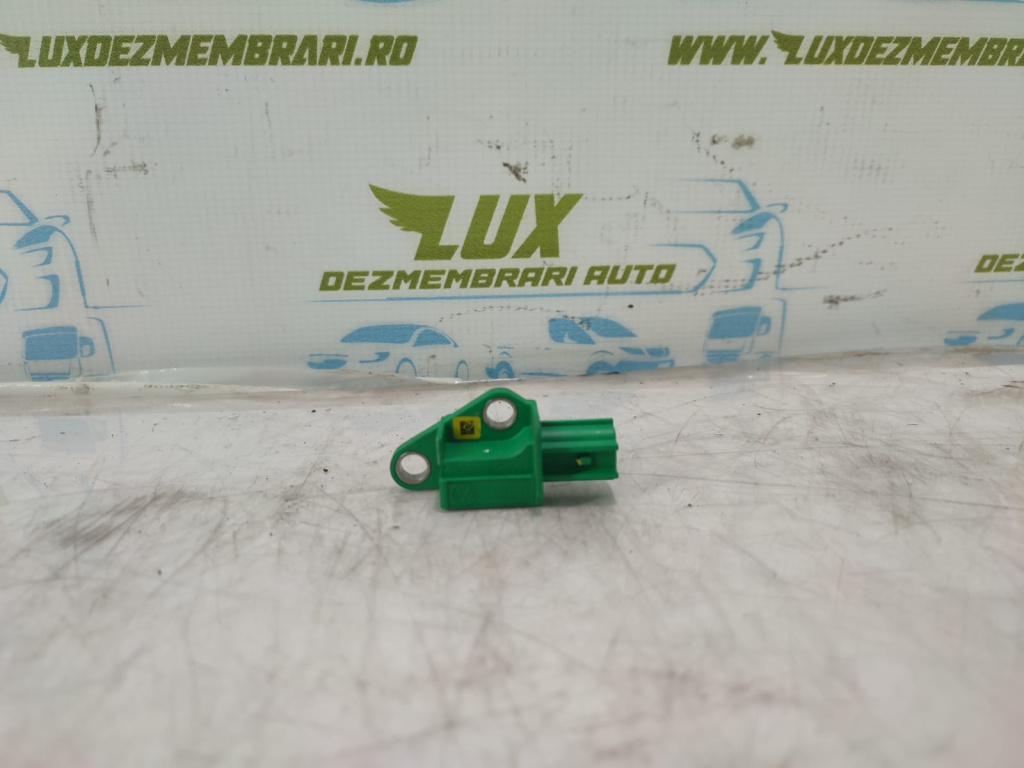 Senzor impact 1k0909606c Volkswagen VW Passat B6 [2005 - 2010]