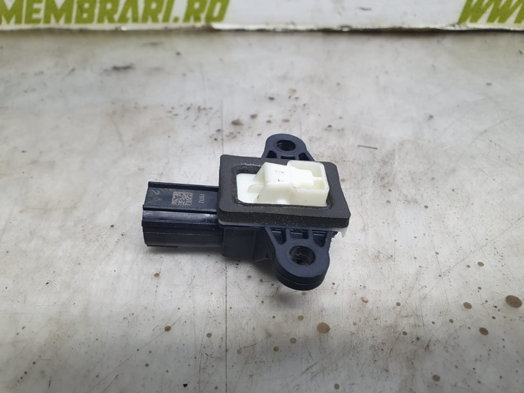 Senzor impact 31360986 Volvo V40 2 [2012 - 2016] 1.6 d D4162T