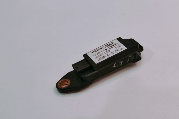 Senzor Impact 4D0959643A Audi A8 D2/4D [1994 - 1999]