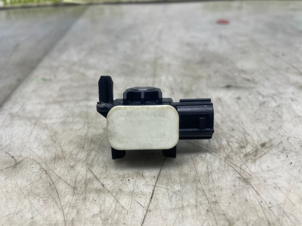 Senzor impact 8651A117 Mitsubishi ASX [2010 - 2012] 1.8 di-d 4N13