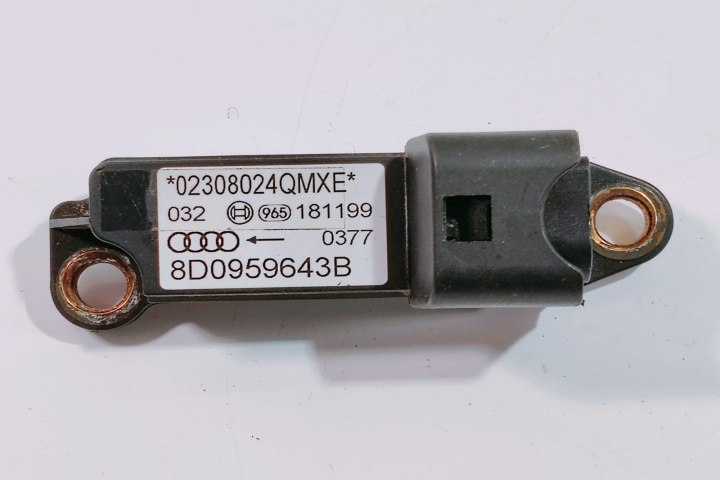 Senzor Impact 8D0959643B / 181199 / 02308024QMXE Audi A4 B5 [1994 - 1999]