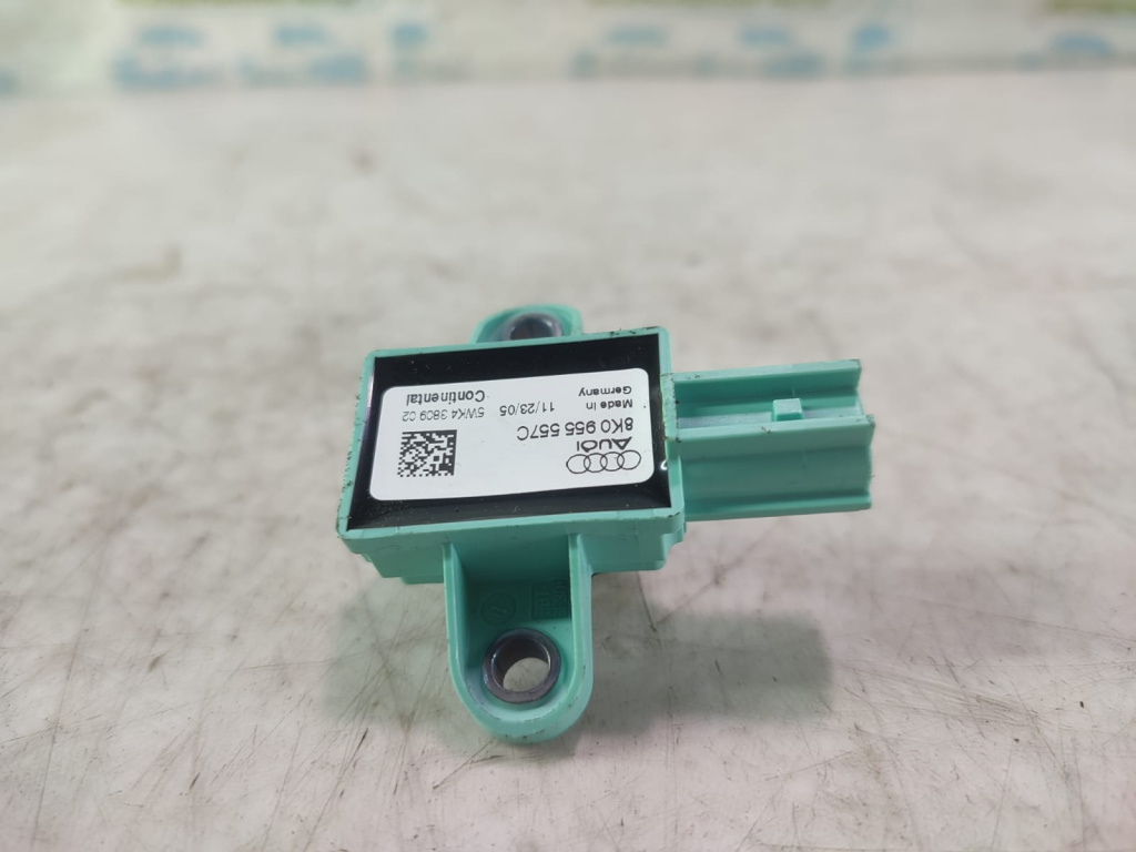 Senzor impact 8K0955557C Audi A4 B8/8K [2007 - 2011]