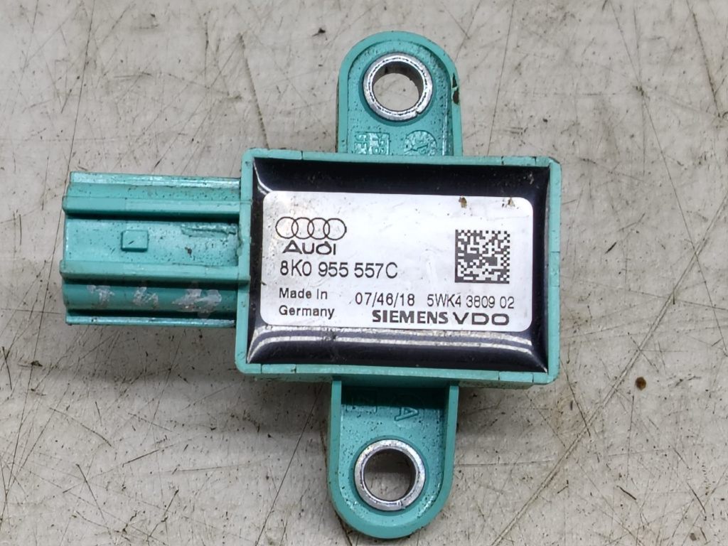 Senzor impact 8k0955557c Audi A5 8T [2007 - 2011]