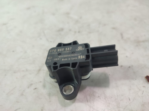 Senzor impact 8p0955557 Audi A4 B7 [2004 - 2008] 2.0 TDI BLB