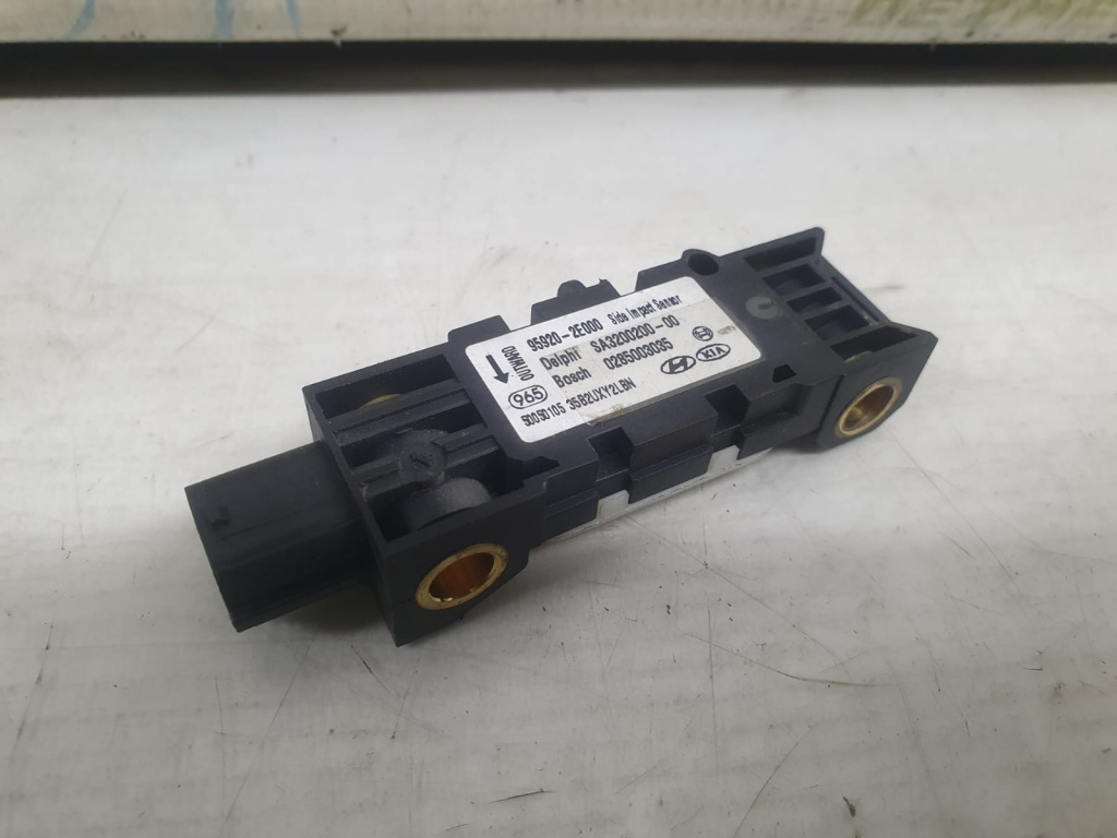 Senzor impact 95920-2e000 Hyundai Tucson [2004 - 2010] 2.0 crdi D4EA