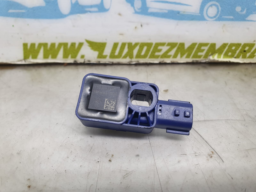 Senzor impact 988304337r Dacia Duster [2010 - 2013]