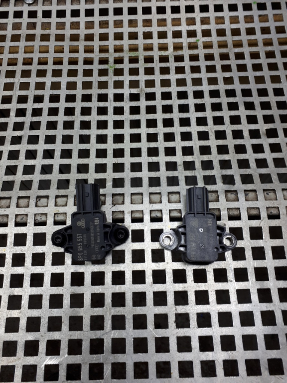 Senzor impact airbag A4 B7 2.0 TDI BRE 16 Valve 2007 OEM 8P0955557