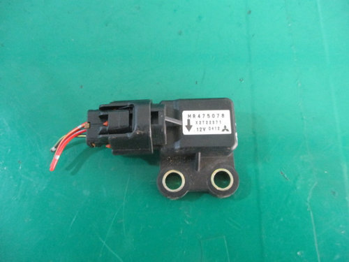 SENZOR IMPACT / AIRBAG COD MR475078 / X2T22371 MITSUBISHI PAJERO PININ FAB. 1999 – 2007 ⭐⭐⭐...