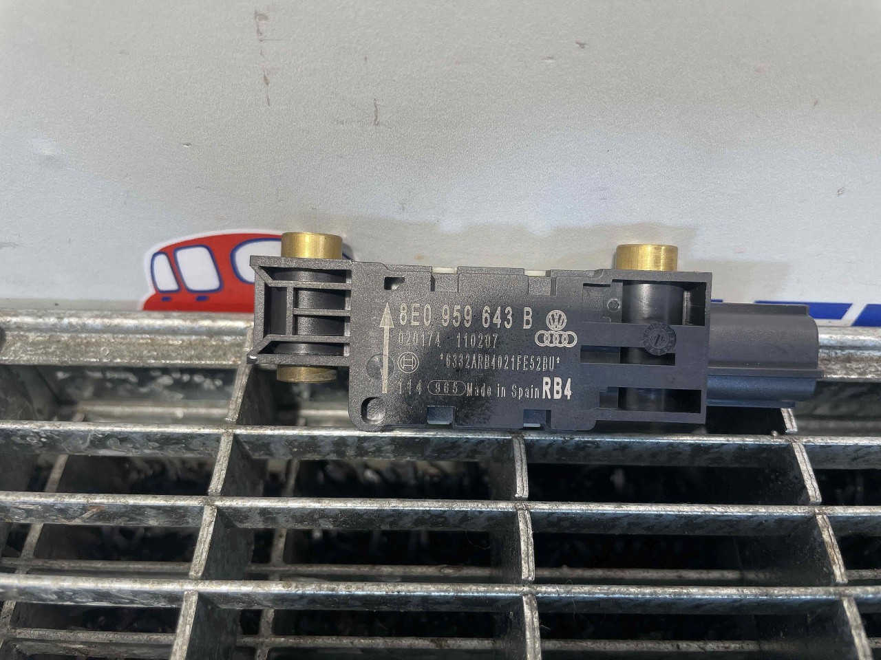 SENZOR IMPACT AUDI A4 1.9 TDI - (2004 2007)