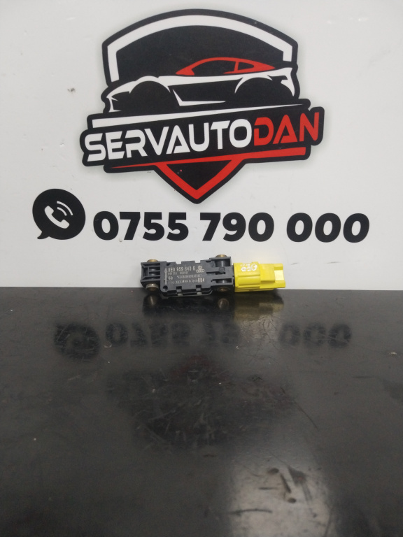 Senzor impact Audi A4 (2004-2008) [8EC, B7] 1.9 Motorina 2007, 8E0959643B
