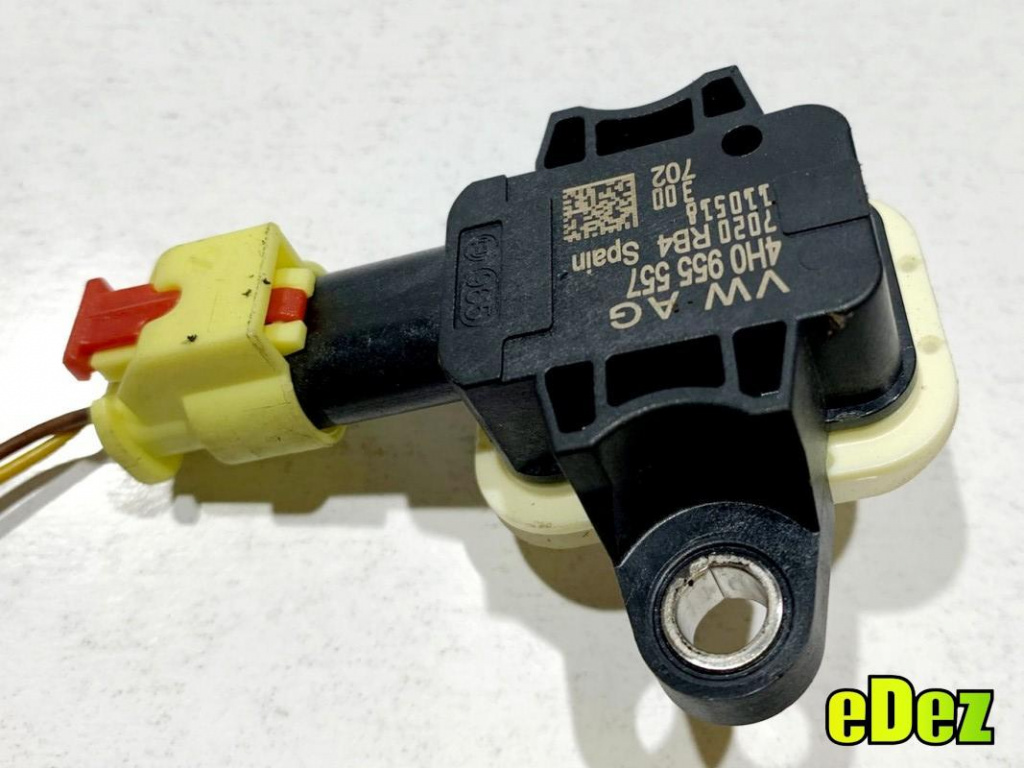 Senzor impact Audi A8 (2009-2017) [4H] D4 4H0955557