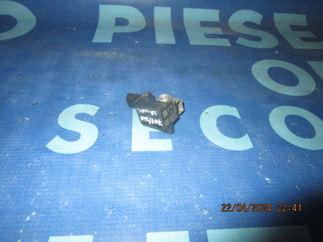 Senzor impact BMW F01; 9224177 (centru)
