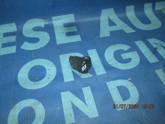 Senzor impact BMW G11 2016; 9341546