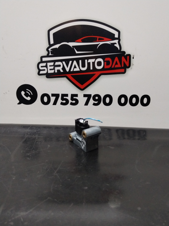 Senzor impact BMW Seria 5 (2010-2017) [F11] 2.0 Motorina 2012, 9159314