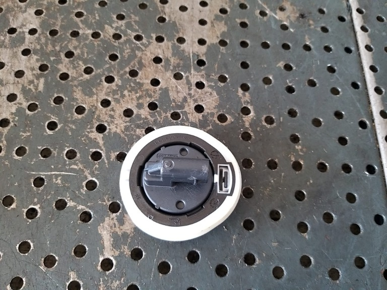 Senzor impact citroen c5 aircross 9810268080
