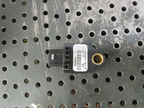 Senzor impact dodge caliber dupa 2006 p04896061aa