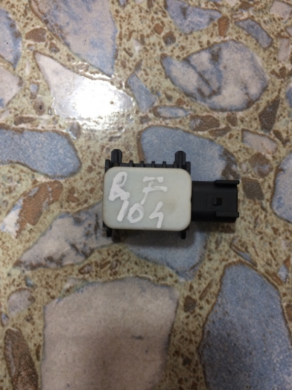 Senzor impact dreapta fata Ford Mondeo 4 [2007 - 2010] Liftback 2.0 TDCi DPF AT (140 hp) MK4 (BA7) TITANIUM