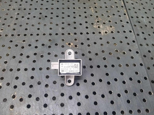 Senzor impact dreapta fata mercedes c class w204 a2048210651 56054047ab