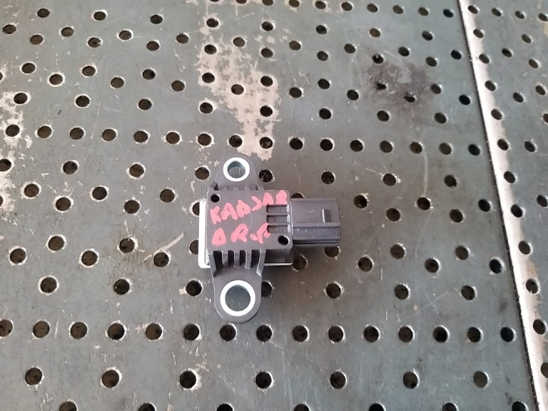 Senzor impact dreapta fata renault kadjar ha hl 988300158r