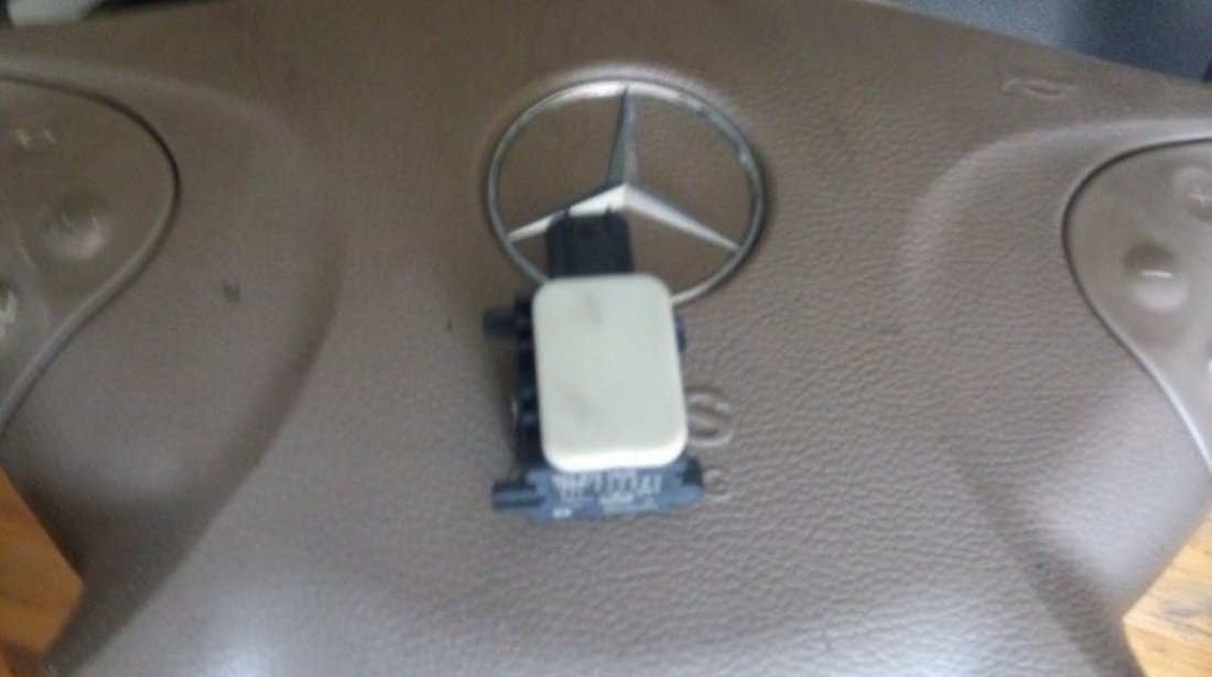 Senzor impact fata spate Mercedes S500 w221