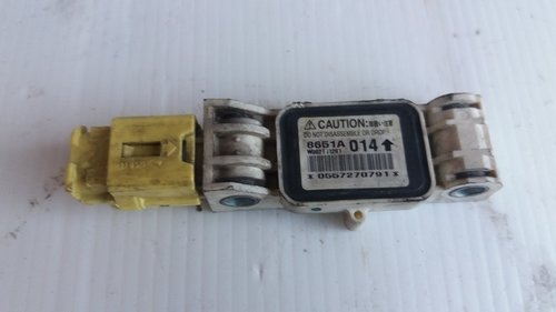 Senzor impact frontal mitsubishi grandis 2.0d di-d 2003-2011 8651a014