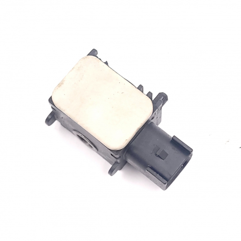 Senzor Impact Hyundai Santa Fe 2 (Cm) 2005 > 959202B000, Sa320060000, 26070113 Bosch
