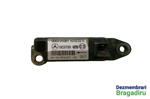 Senzor impact lateral Cod: 0018204426 Mercedes-Benz C-Class W203/S203/CL203 [2000 - 2004] Sedan 4-us...