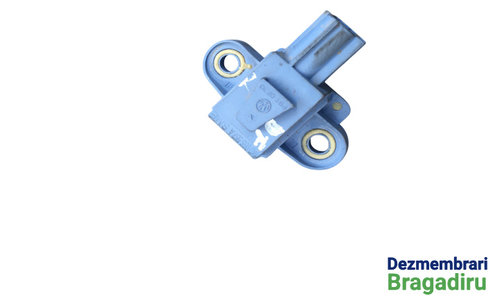 Senzor impact lateral fata dreapta Cod: 1K0955557A 1K0955557A Volkswagen VW Golf 5 [2003 - 2009] Hat...