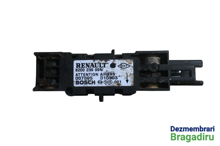 Senzor impact lateral fata dreapta Cod: 8200239994 8200239994 Renault Clio 2 [facelift] [2001 - 2005] Hatchback 5-usi 1.5 dCi MT (82 hp) Cod motor: K9K-B7-02